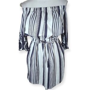 STYLE HOUSE BLUE & WHITE OFF-THE-SHOULDER DRESS SZ.M EUC